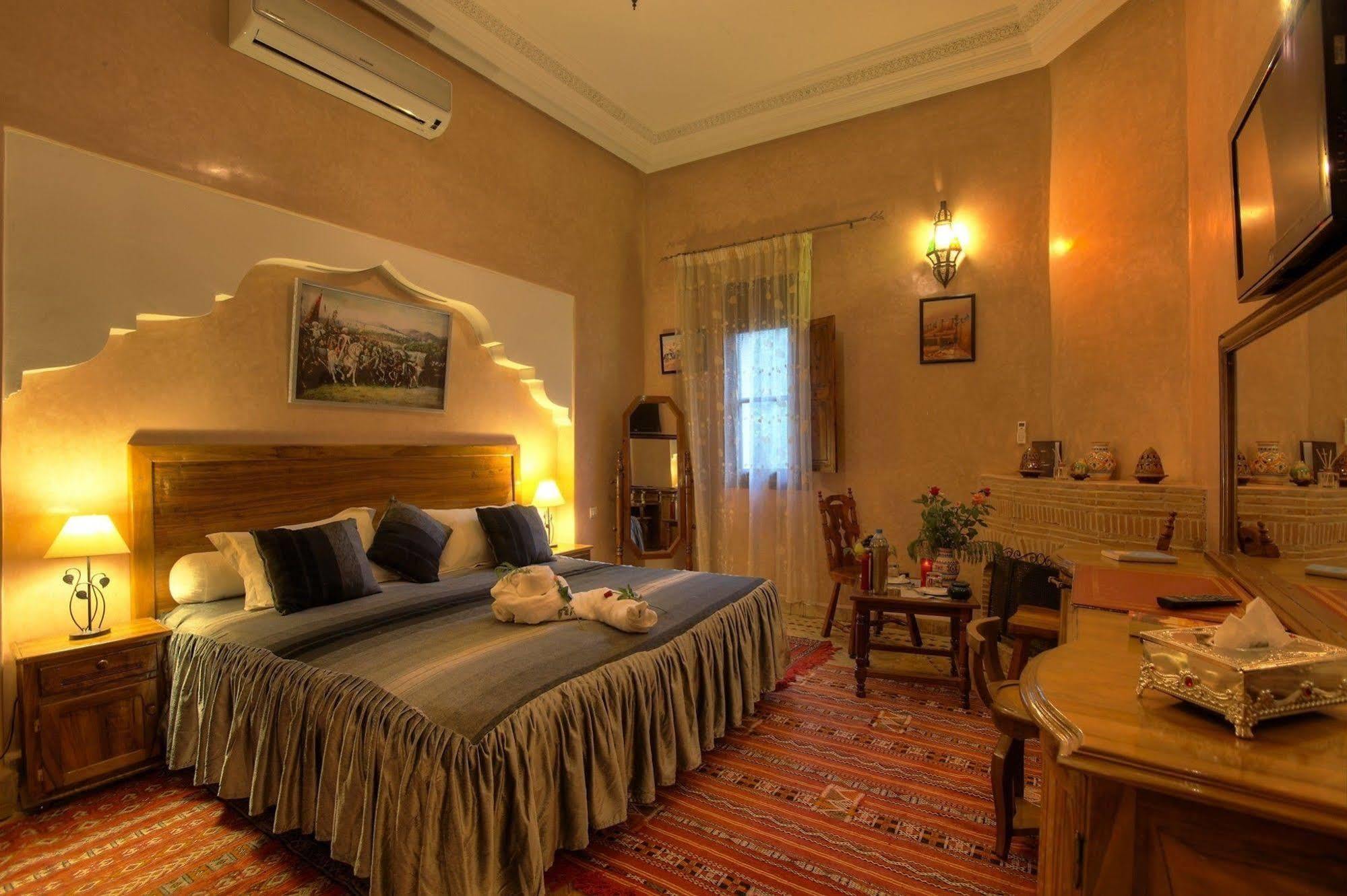 Villa Dar Mya Palmiers Marrakesh Extérieur photo